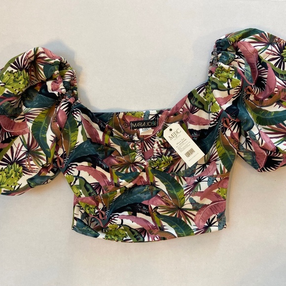 Maria Jose (MJC) Tops - Maria Jose crop top
